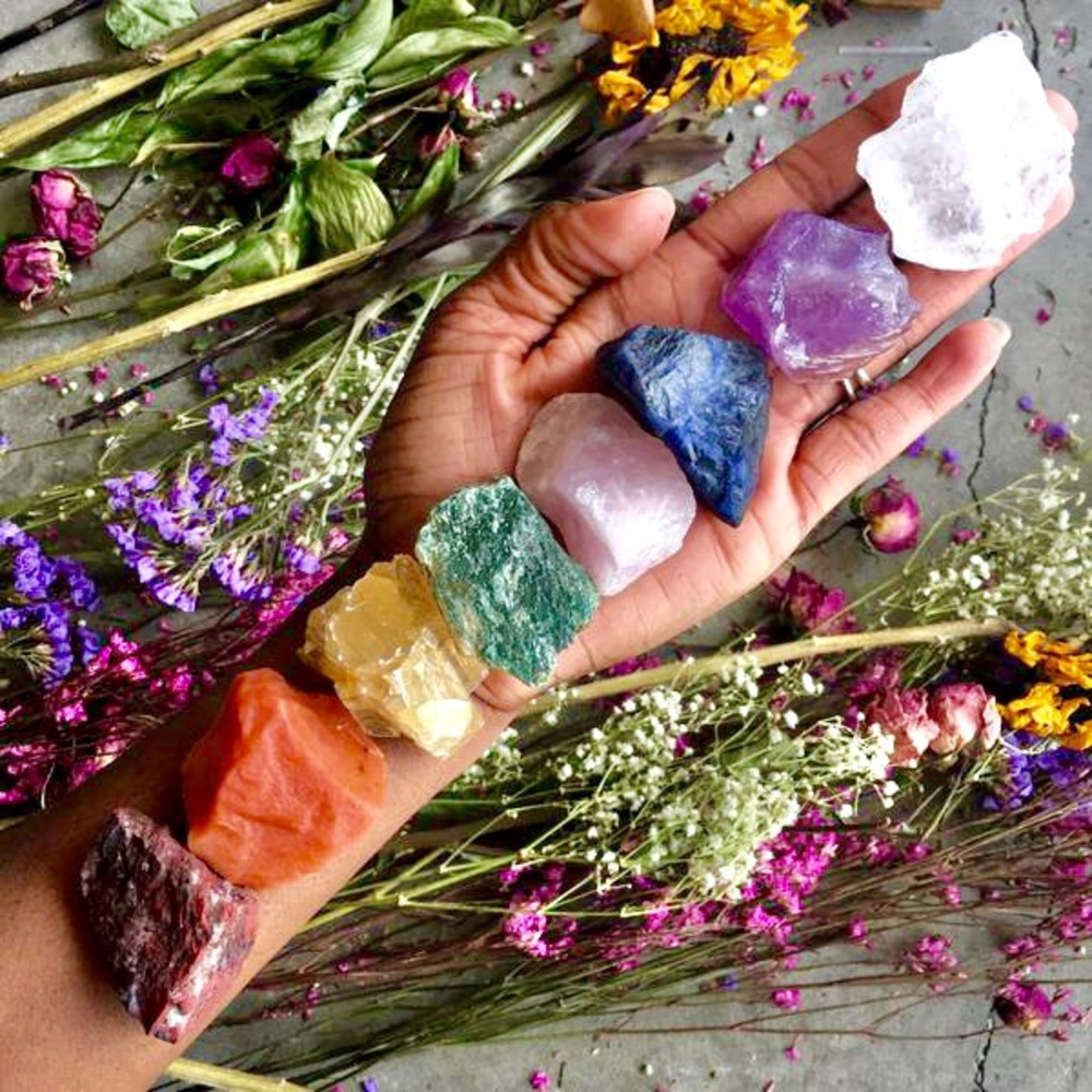 ✨CHAKRA REIKI MYSTERY CRYSTALS✨